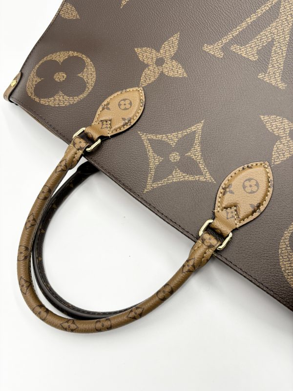 LOUIS VUITTON OntheGo GM - Image 8