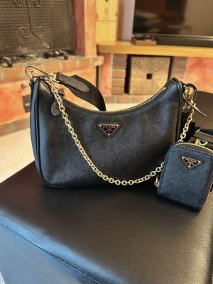 PRADA re edition 2005 pelle