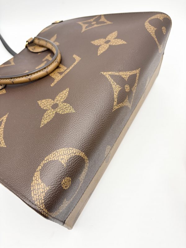 LOUIS VUITTON OntheGo MM - immagine 5