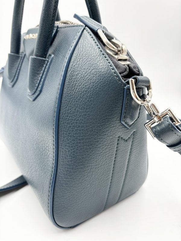 GIVENCHY Mini antigona – Bild 8