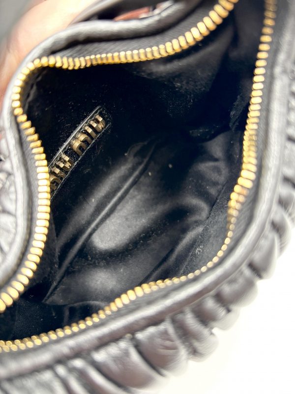 MIU MIU Mini Hobo Wander - immagine 7