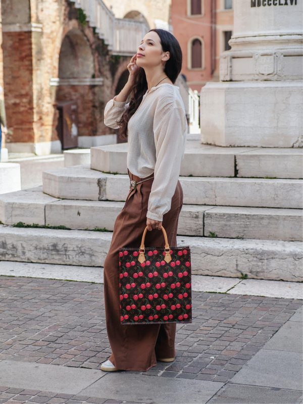 LOUIS VUITTON Sac Plat Murakami Cherry Blossom - Image 3